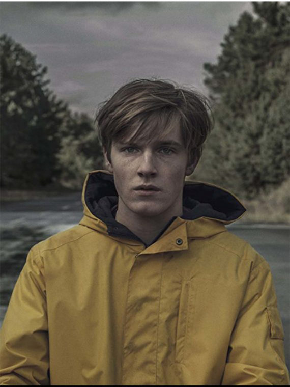 Louis Hofmann Yellow Jacket Dark