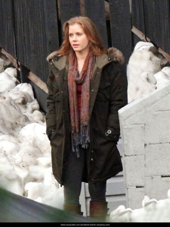 Lois-Lane-Films-Man-of-Steel-Fur-Coat