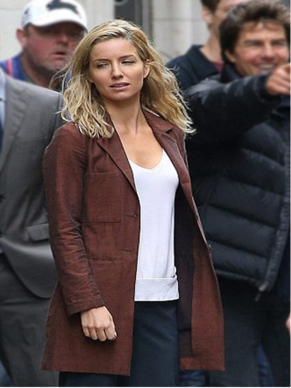 Annabelle Wallis The Mummy Jenny HalseyMaroon Coat