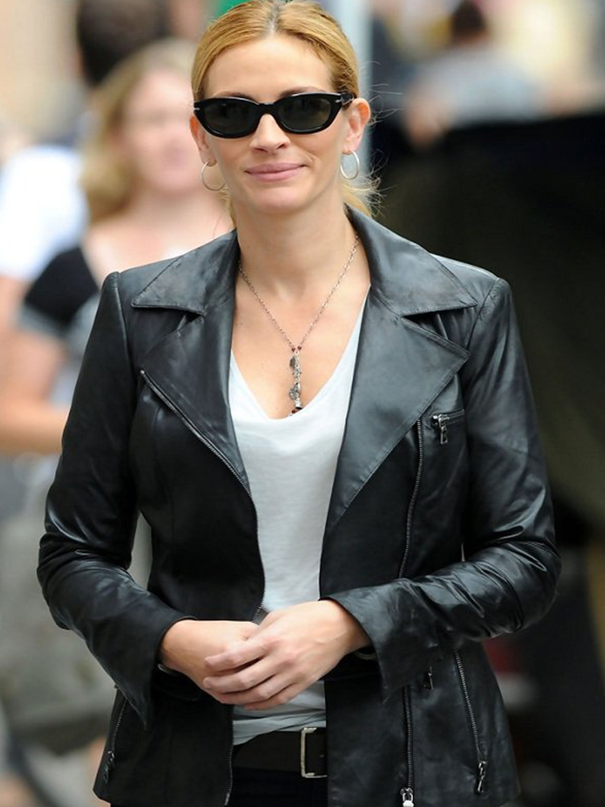 Julia Roberts Black Leather Jacket