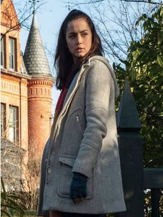 Ana De Armas Knives Out Coat