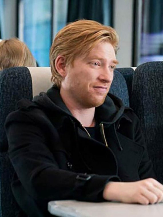 Run Domhnall Gleeson Coat