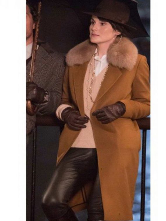 Michelle Dockery The Gentlemen Fur Coat