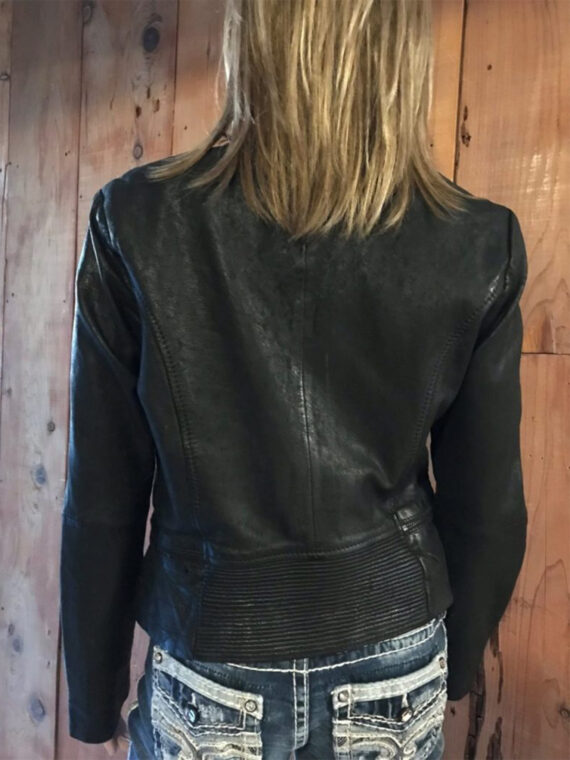 Women Comfy Black Leather Jacket - Image 2