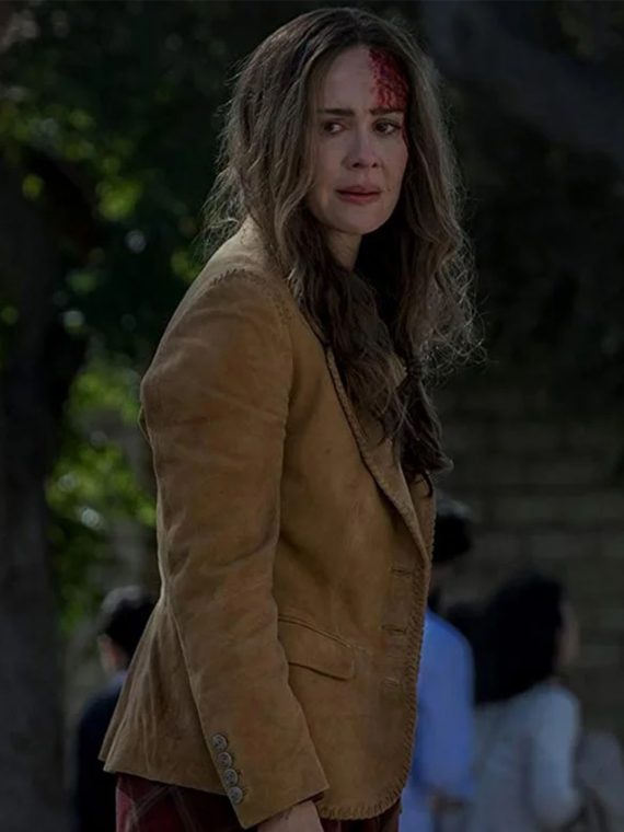 Sarah Paulson Bird Box Jessica Coat