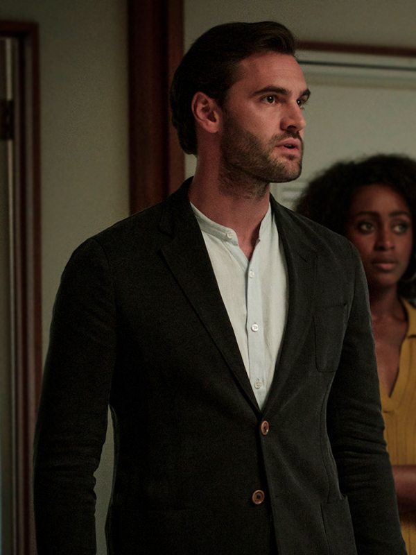 Behind-Her-Eyes-Tom-Bateman-Blazer