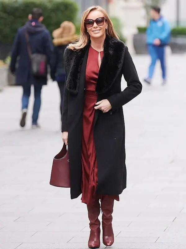 Heart-FM-London-Amanda-Holden-Black-Coat