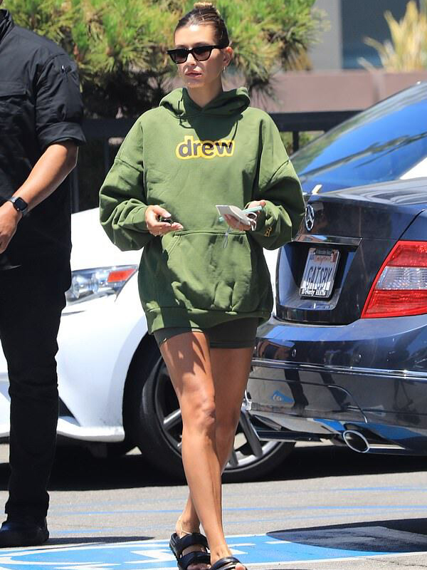 Supermodel-Hailey-Bieber-Pullover-Hoodie