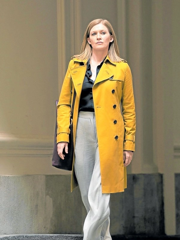 Hanna-Mireille-Enos-Double-Breasted-Yellow-Coat