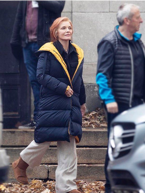 Michelle-Pfeiffer-French-Exit-2021-Frances-Price-Blue-Puffer-Coat