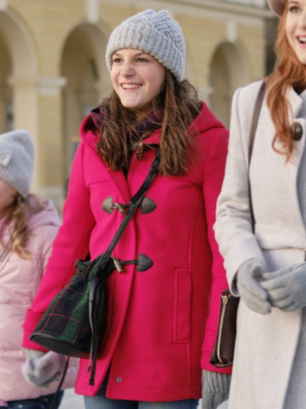 Allegra-Tinnefeld-Christmas-In-Vienna-Pink-Coat