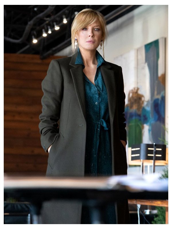 Beth-Dutton-Yellowstone-S03-Long-Trench-Coat