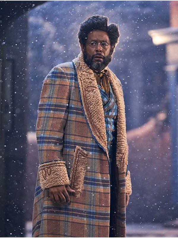 Forest-Whitaker-Jingle-Jangle-Shearling-Coat