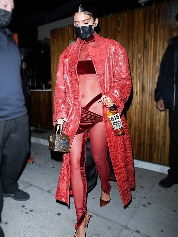 JBs-Album-Launch-Party-Kylie-Jenner-Red-Coat