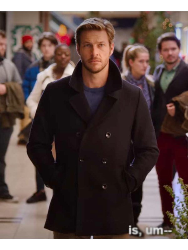 Luke-Bracey-Holidate-2020-Black-Peacoat