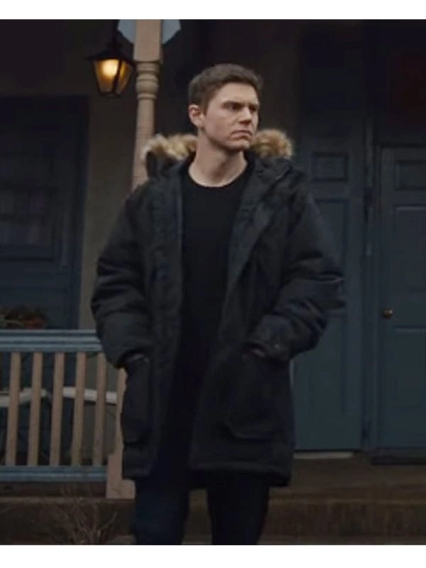 Mare-of-Easttown-Evan-Peters-Black-Parka-Jacket