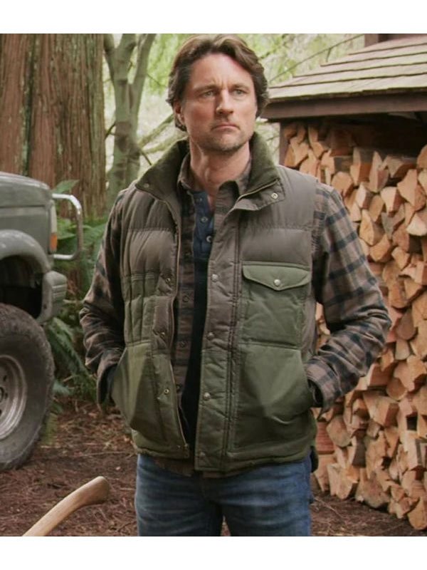 Martin-Henderson-Virgin-River-Green-Vest