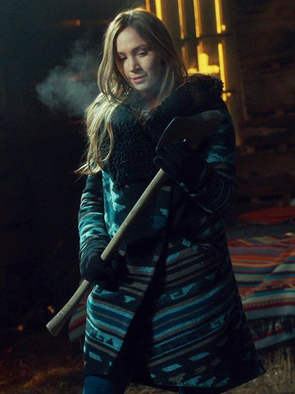 Wynonna-Earp-S04-Dominique-Provost-Chalkley-Coat