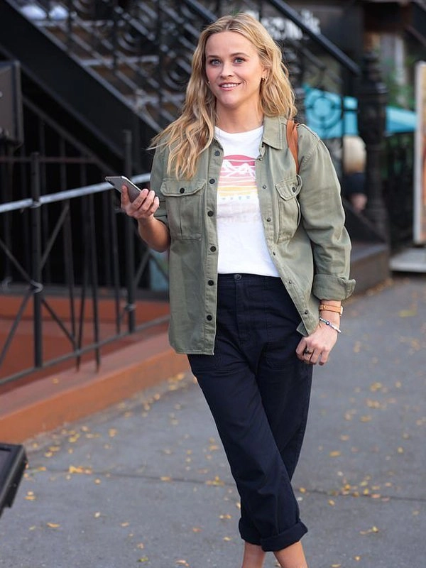 Your-Place-or-Mine-Reese-Witherspoon-Jacket