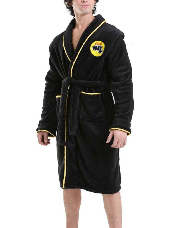 Karate-Kid-Cobra-Kai-Bathrobe