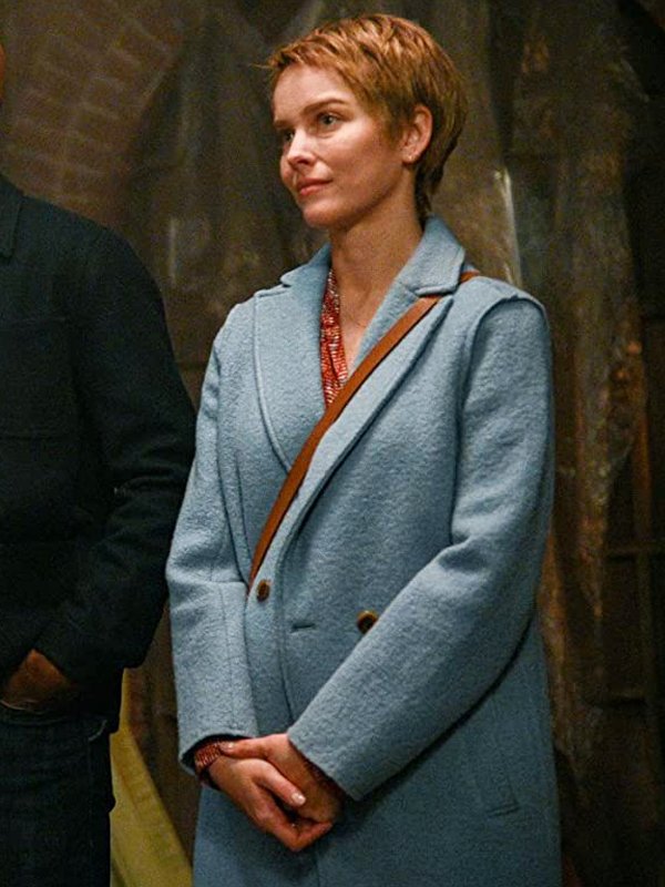 Maggie-Bloom-A-Million-Little-Things-S02-Wool-Coat