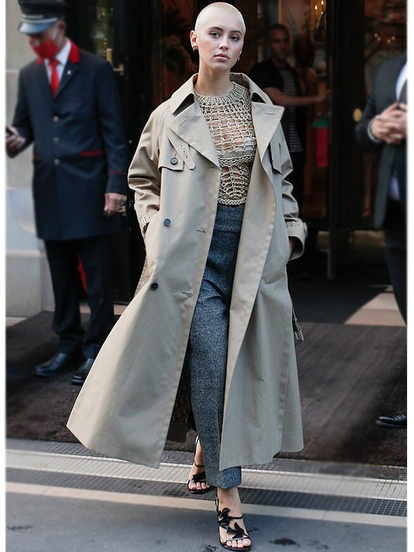 Paris-Fashion-Week-Iris-Law-Long-Beige-Trench-Coat