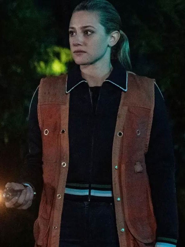 Riverdale-S04-Lili-Reinhart-Brown-Leather-Vest